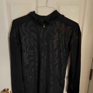 Under Armour Women's XS Loose Heatgear 1/4 zip